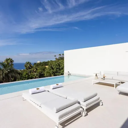 Siam Blue 1, Heated Pool, Sea Views, Bbq *